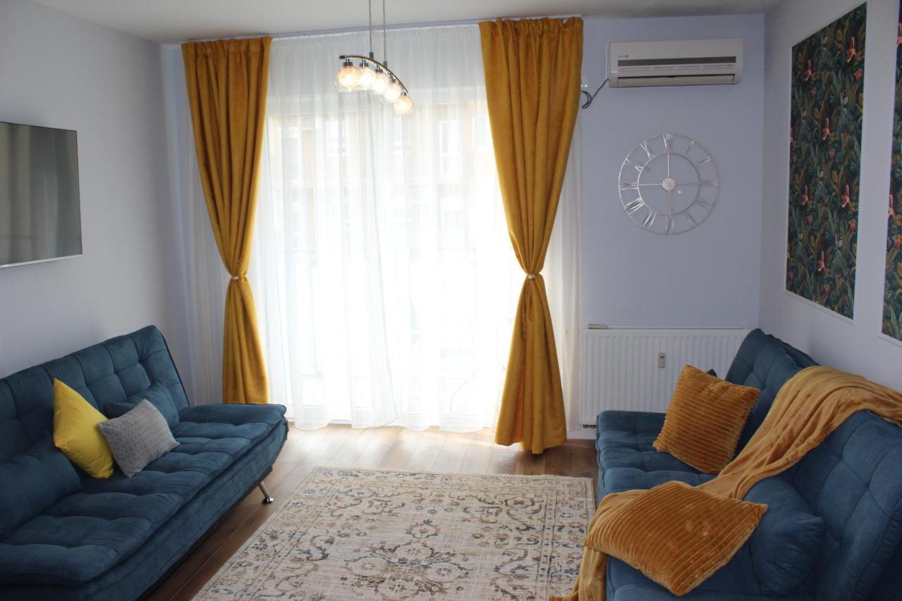 Randevu Apartment Oradea Exterior photo